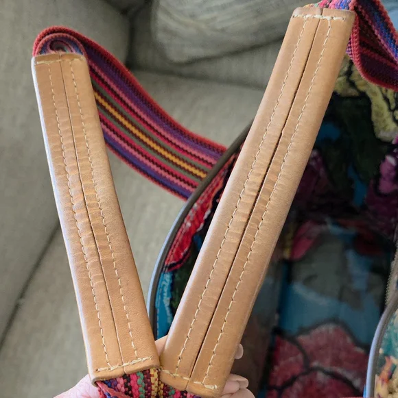 Consuela Dezi Tote & Matching Rosita Zip-around Wallet EXCELLENT USED CONDITION - Picture 8 of 10